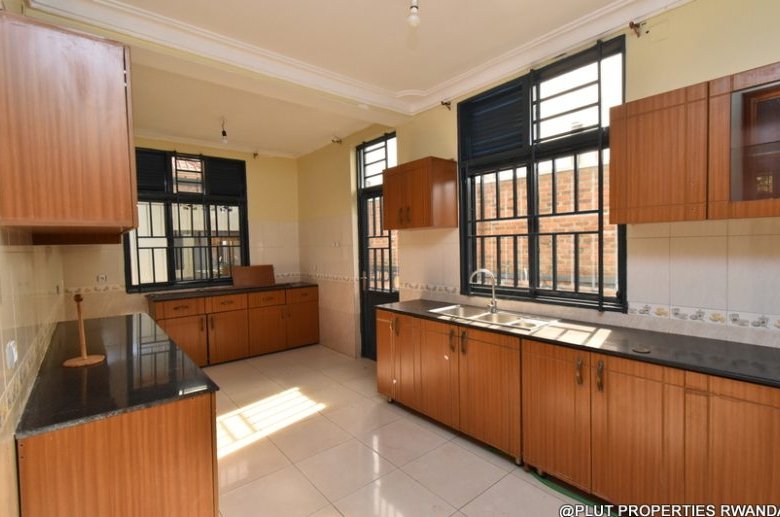 Kicukiro Niboye house for rent
