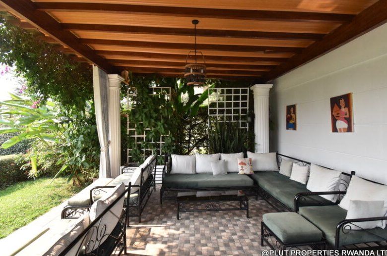 Nyarutarama 1 bedroom apartment for rent 