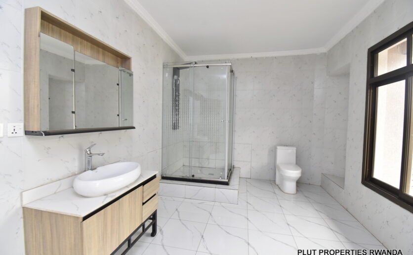 Nyarutarama-Kigali-house-for-rent-plut-properties-15-836×517 Office Space for Rent in Nyarutarama