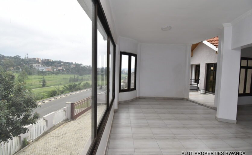 Nyarutarama-Kigali-house-for-rent-plut-properties-16-836×517 Office Space for Rent in Nyarutarama
