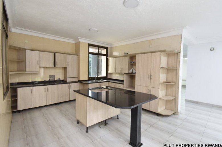 Office Space for Rent in Nyarutarama 