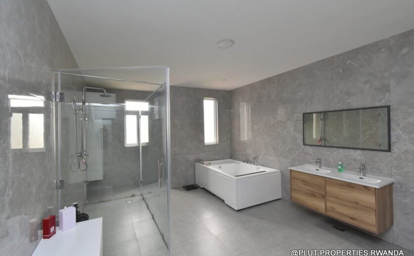 Nyarutarama-penthouse-for-sale-plut-properties-6-836×517 Nyarutarama penthouse for sale