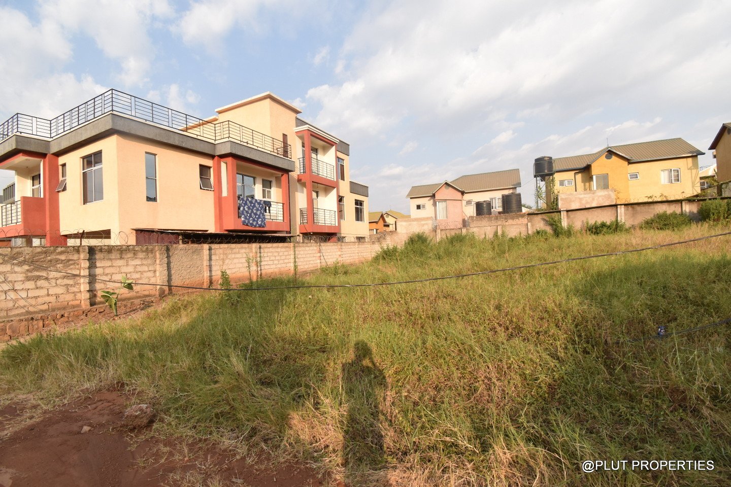 Nyarutarama plot for sale plut properties (6) Nyarutarama plot for sale