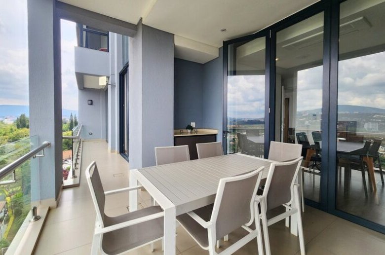 Stunning Modern Penthouse for Rent