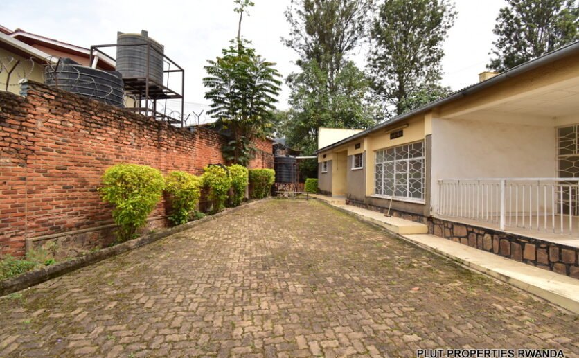 Plot for Sale in Kacyiru