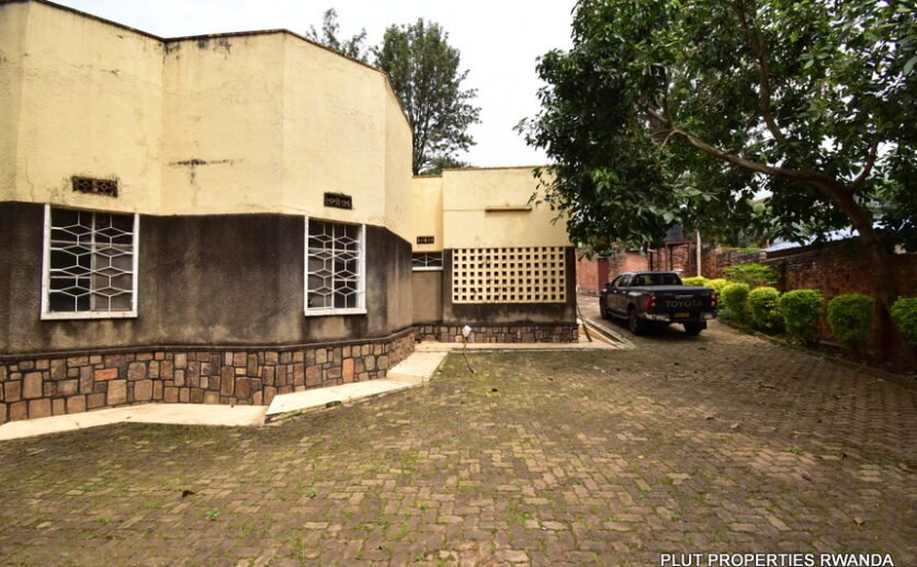 Plot for Sale in Kacyiru