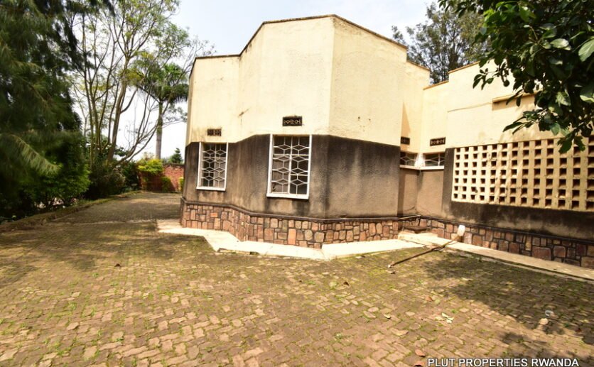Plot for Sale in Kacyiru