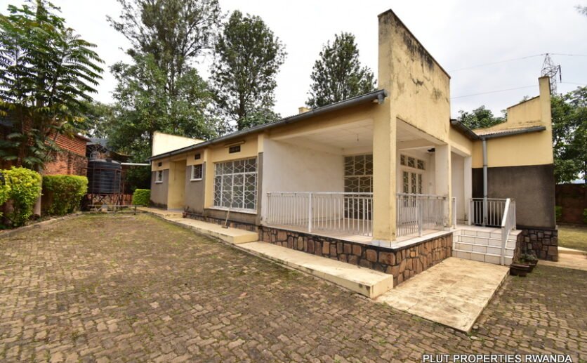 Plot for Sale in Kacyiru