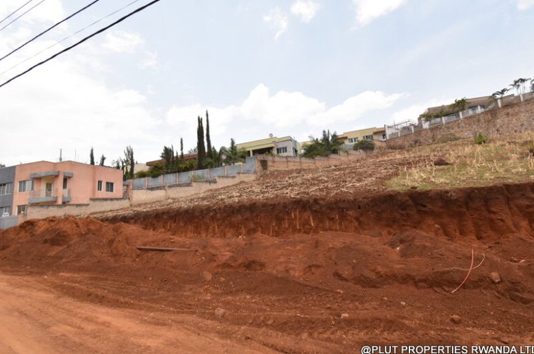 Big plot for Sale in Rebero Kigali