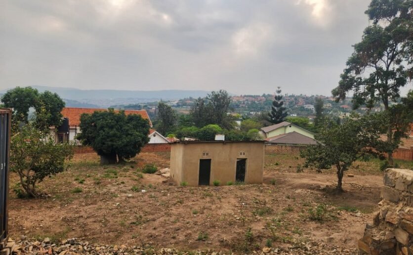 Plot for Sale in Nyarutarama