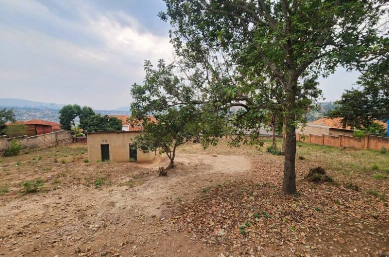 Plot for Sale in Nyarutarama