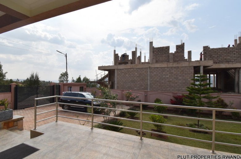 Rebero villa for sale