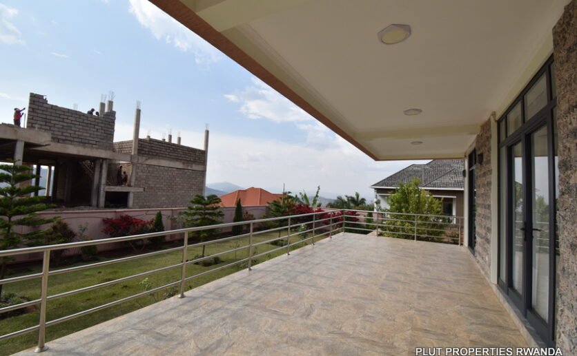 Rebero-Villa-for-rent-plut-properties-20-836×517 Rebero villa for sale