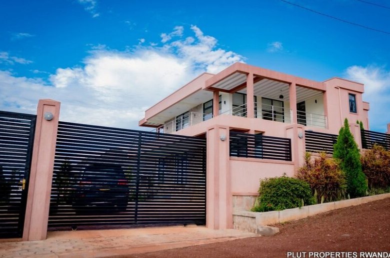 Rebero villa for sale