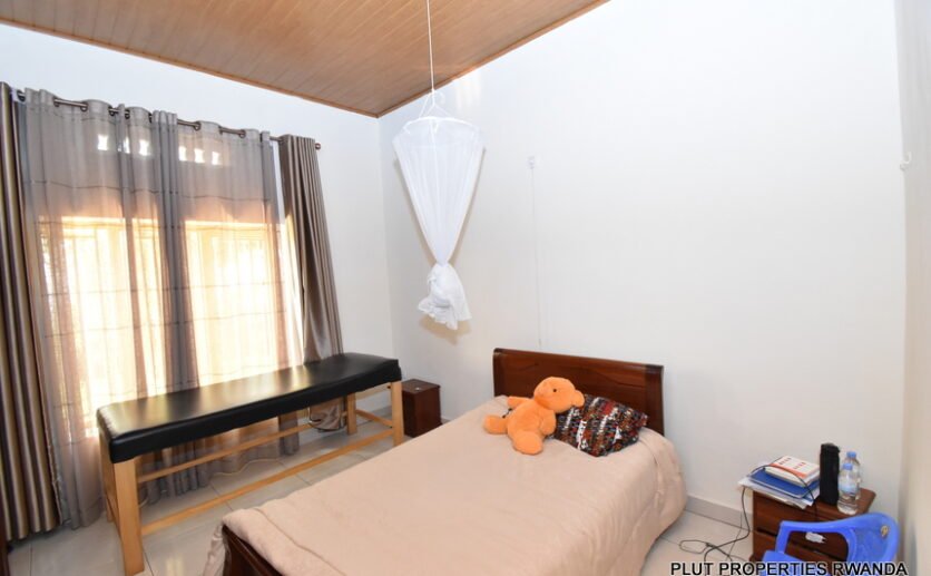 Remera-house-for-rent-plut-properties-17-836×517 Remera house for rent