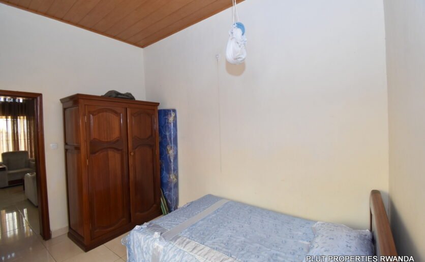 Remera-house-for-rent-plut-properties-4-836×517 Remera house for rent