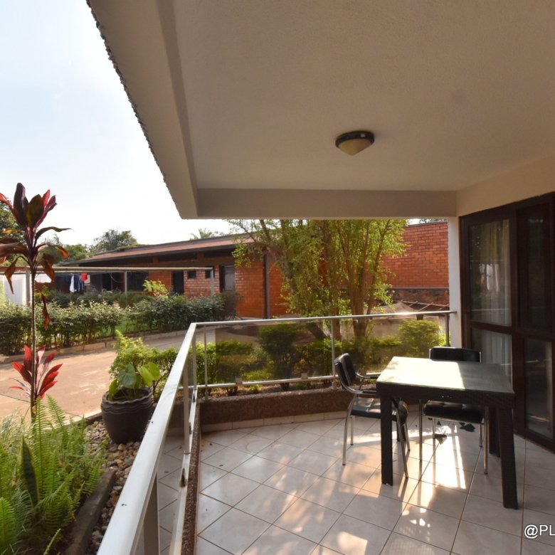 Rent 3 bedroom in Kacyiru