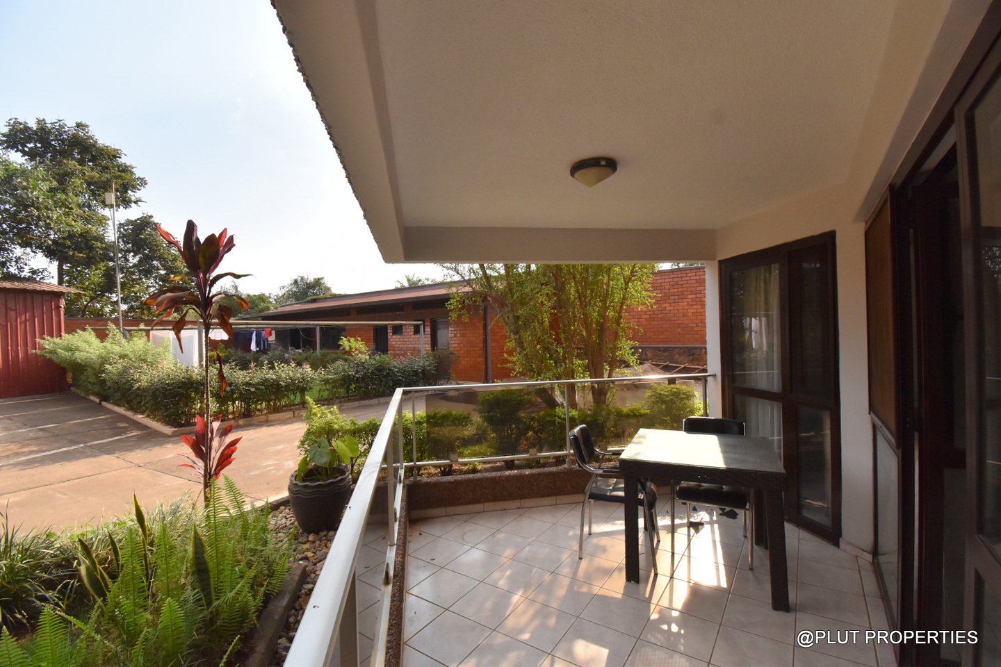 Rent 3 bedrooms in Kacyiru plut properties (11) Rent 3 bedroom in Kacyiru
