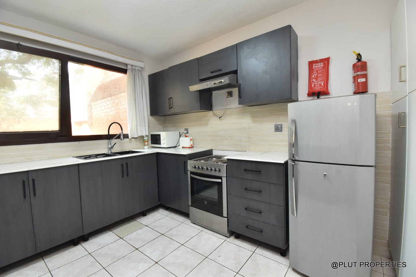 Rent 3 bedrooms in Kacyiru plut properties (6) Rent 3 bedroom in Kacyiru