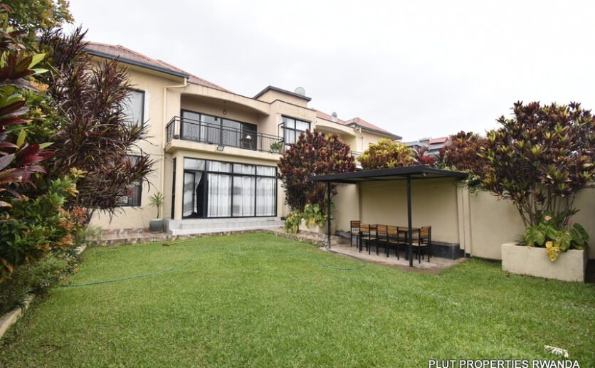 Rent-in-Gacuriro-plut-properties-1-836×517 Rent in Gacuriro