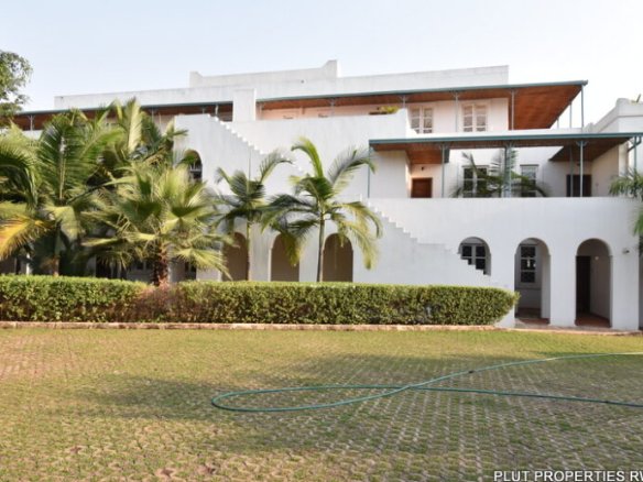 Furnished 1-Bedroom Apartment for Rent.