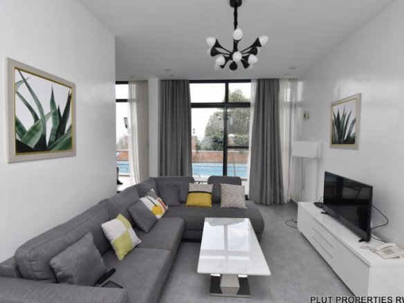 Rent in Rebero.
