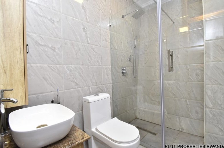 Rent in Rebero.