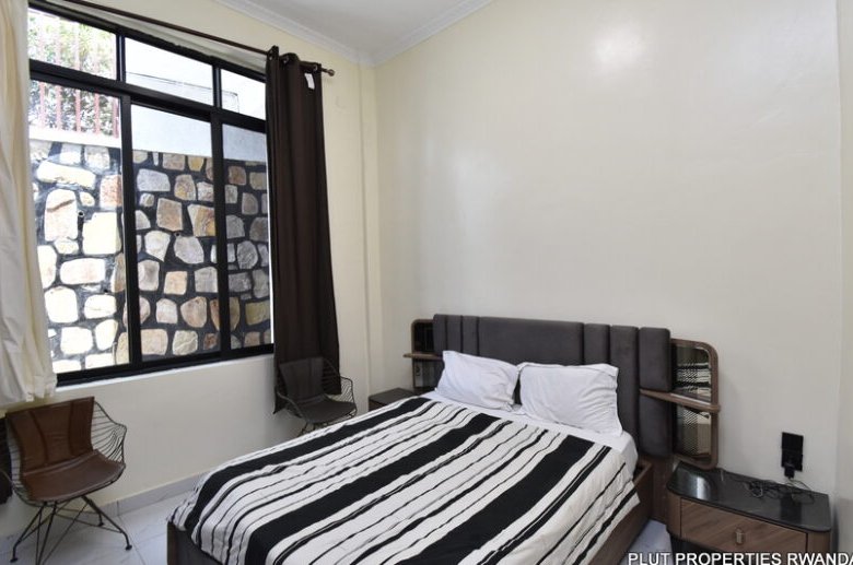 Semi-Detached House for Rent in Zindiro.