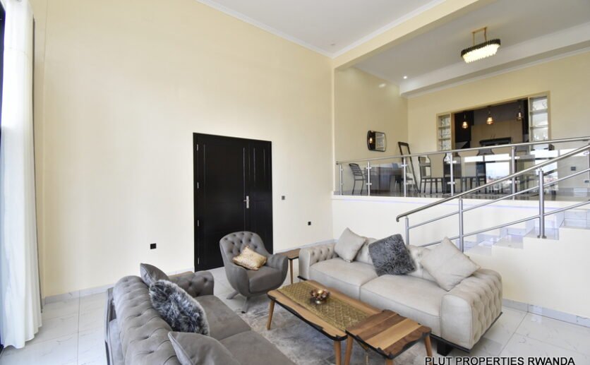 Semi-Detached House for Rent in Zindiro.