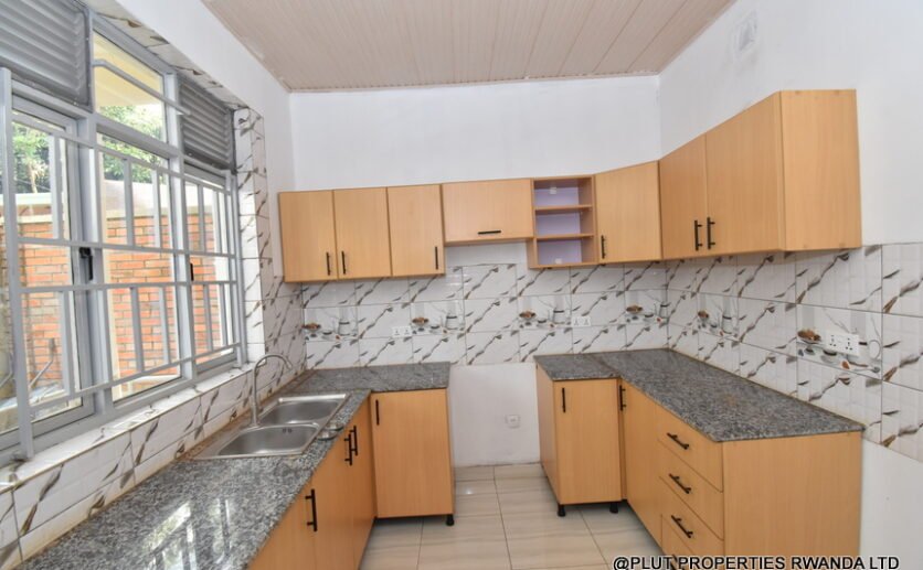 Unfurnished 2 storey house for rent in Kagugu 
