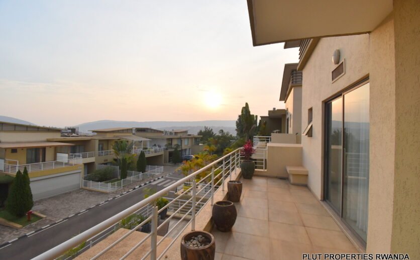 Vision city house for rent 