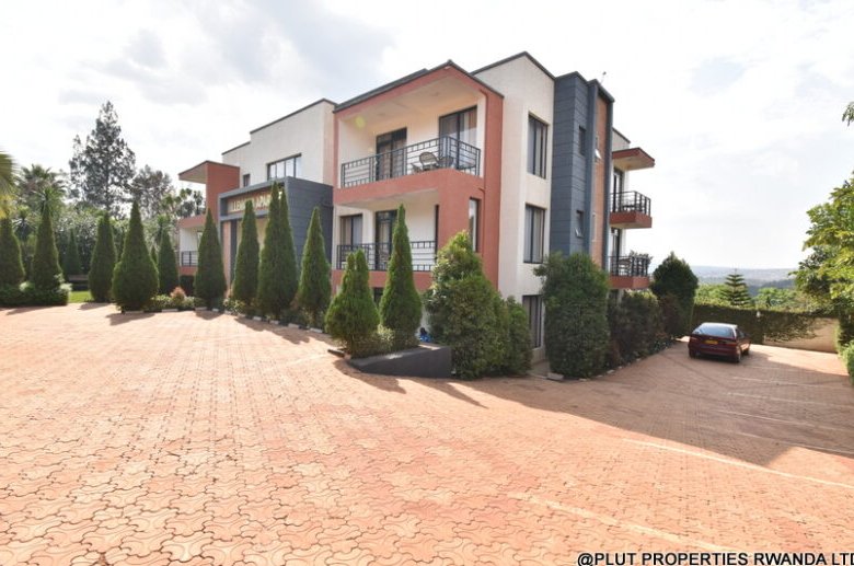 Beautiful 3-Bedroom Furnished Apartment