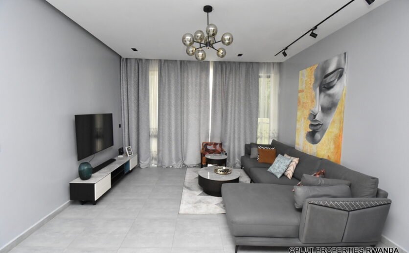 Apartment for rent in Rebero. 