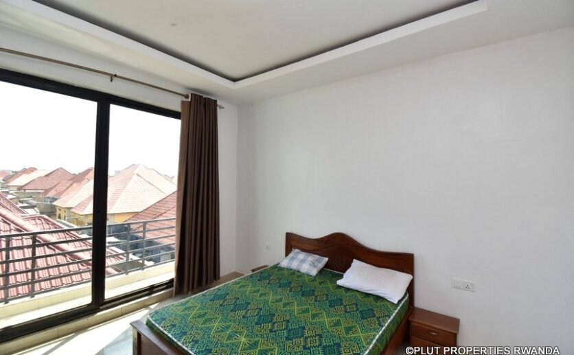 Apartment for rent in Karama