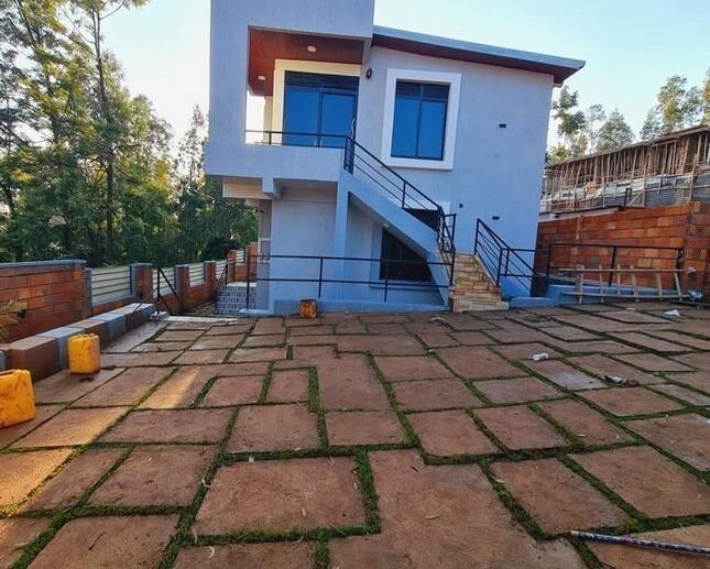 Apartment for rent in Rebero. 