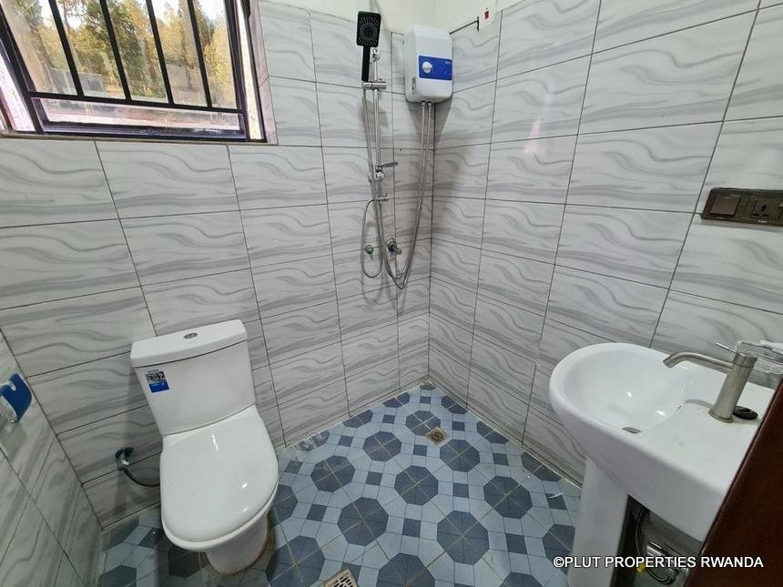 apartment-for-rent-in-rebero-3 Apartment for rent in Rebero.