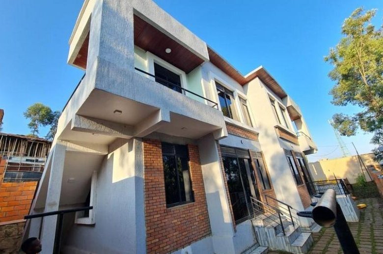 Apartment for rent in Rebero. 