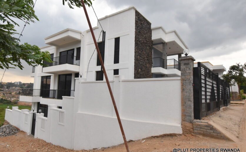 apartment-for-sale-in-Kibagabaga-plut-properties-2-836×517 Apartment for sale in Kibagabaga.