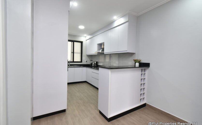 Serviced 2 Bedroom Apartment for Short-Term Rent