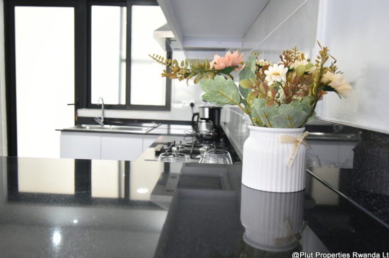 Serviced 2 Bedroom Apartment for Short-Term Rent