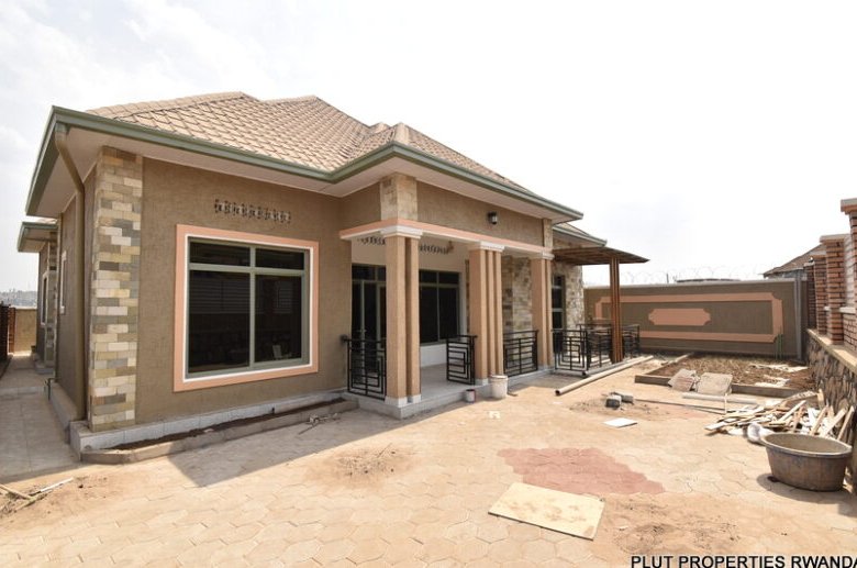 Beautiful house for sale in Kicukiro Kagarama.
