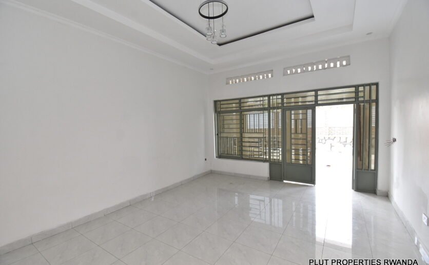 Beautiful house for sale in Kicukiro Kagarama.