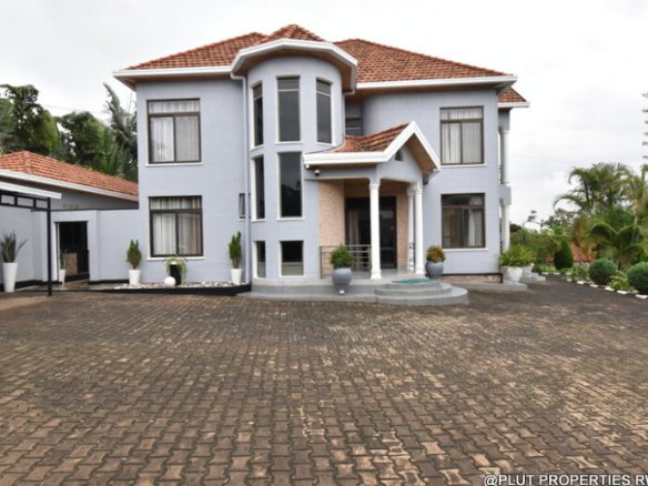 Big beautiful house for rent in Kibagabaga