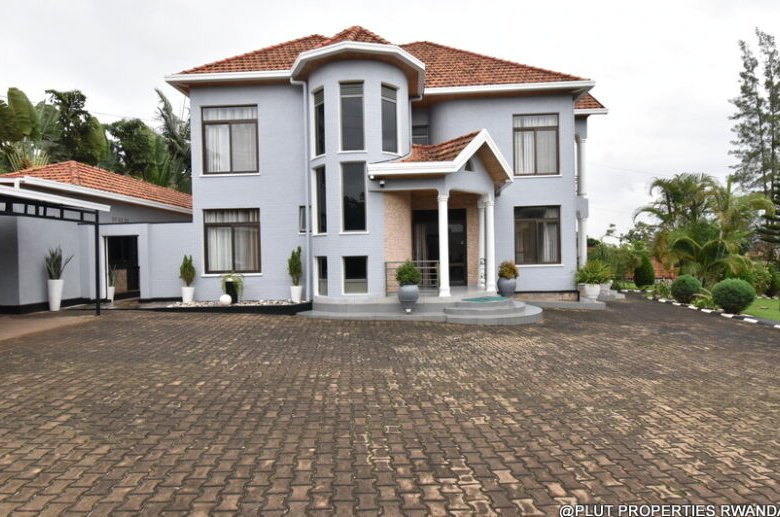 Big beautiful house for rent in Kibagabaga