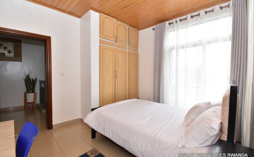 Big beautiful house for rent in Kibagabaga