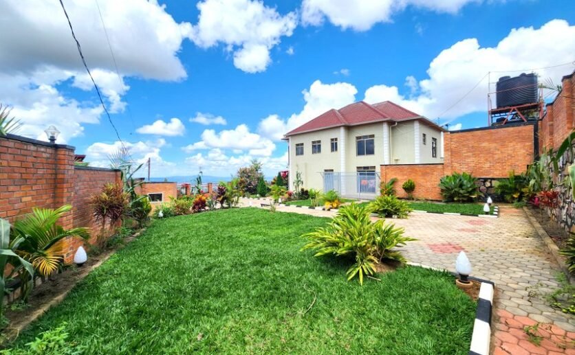 bumbogo-rental-plut-properties-kigali-1-836×517 Furnished house in Bumbogo Kigali