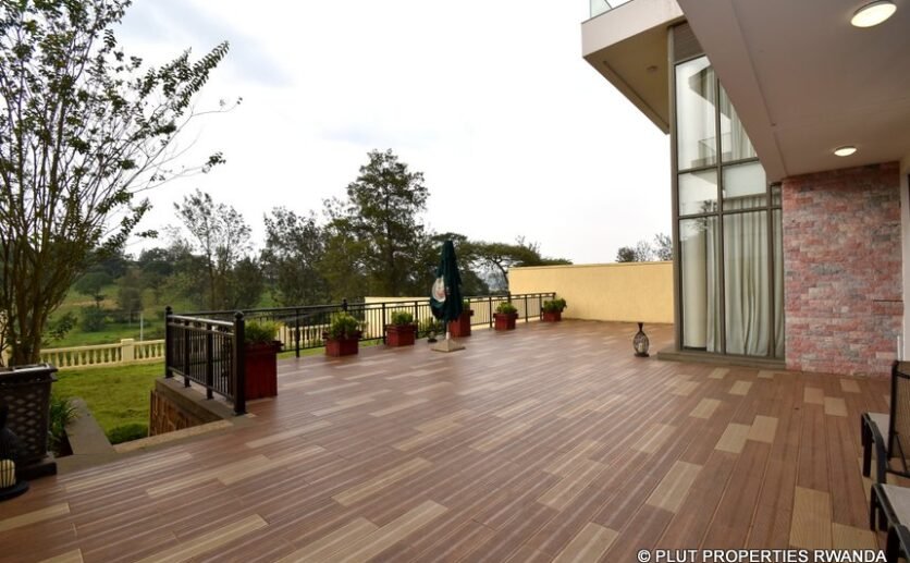 century-park-kigali-villas-plut-properties-16-836×517 Villa in Nyarutarama