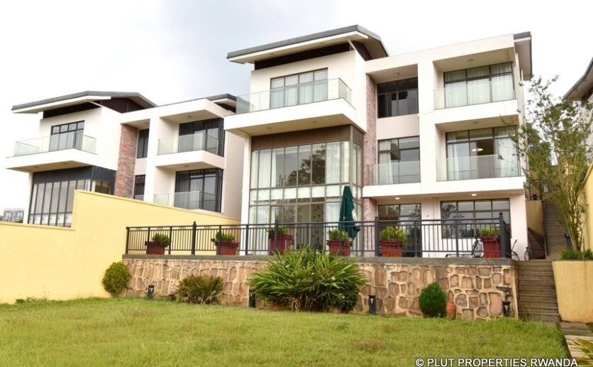 century-park-kigali-villas-plut-properties-17-836×517 Villa in Nyarutarama