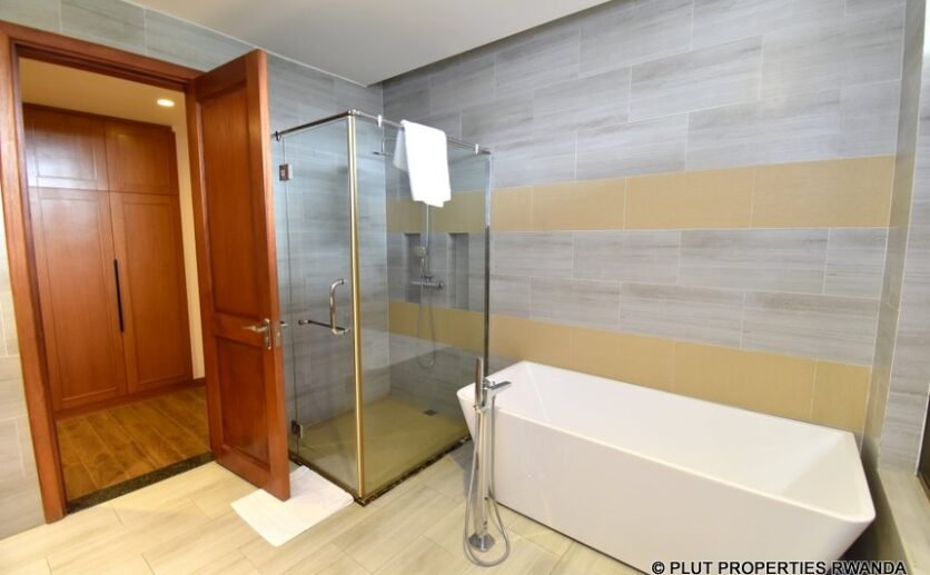century-park-kigali-villas-plut-properties-25-836×517 Villa in Nyarutarama