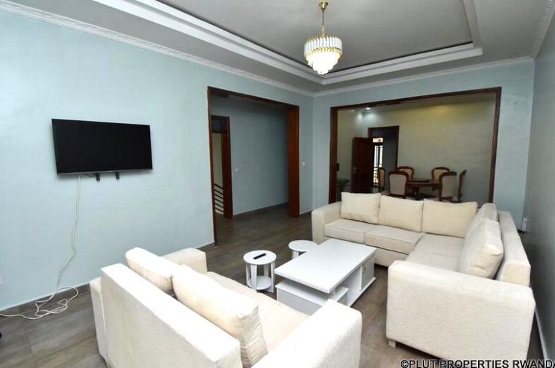 House in Rebero.